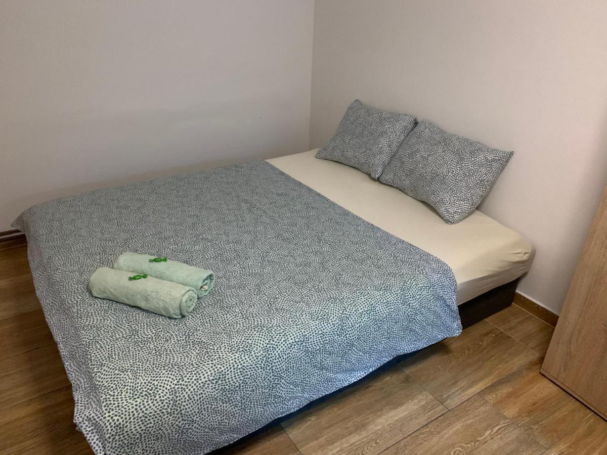 Apartmany Na Vrsku Pilsen Exterior foto