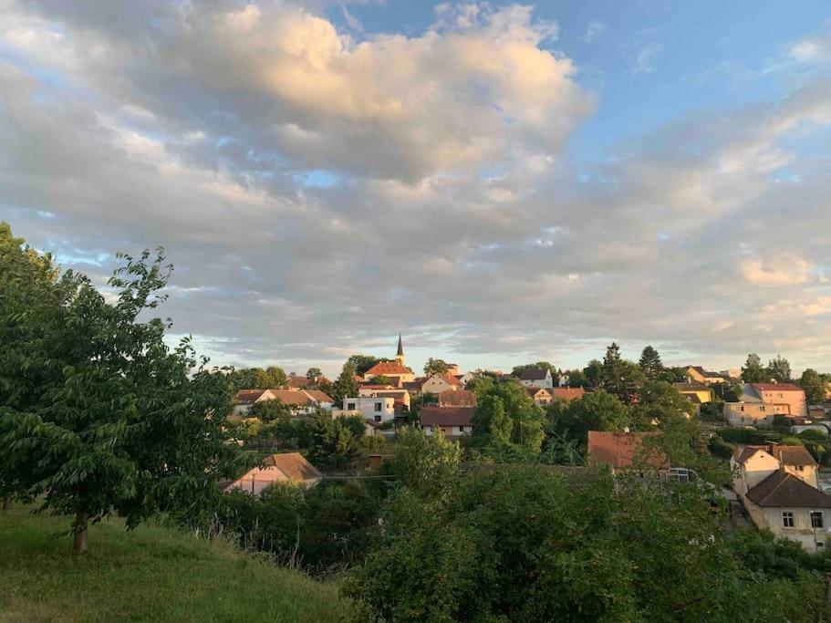 Apartmany Na Vrsku Pilsen Exterior foto